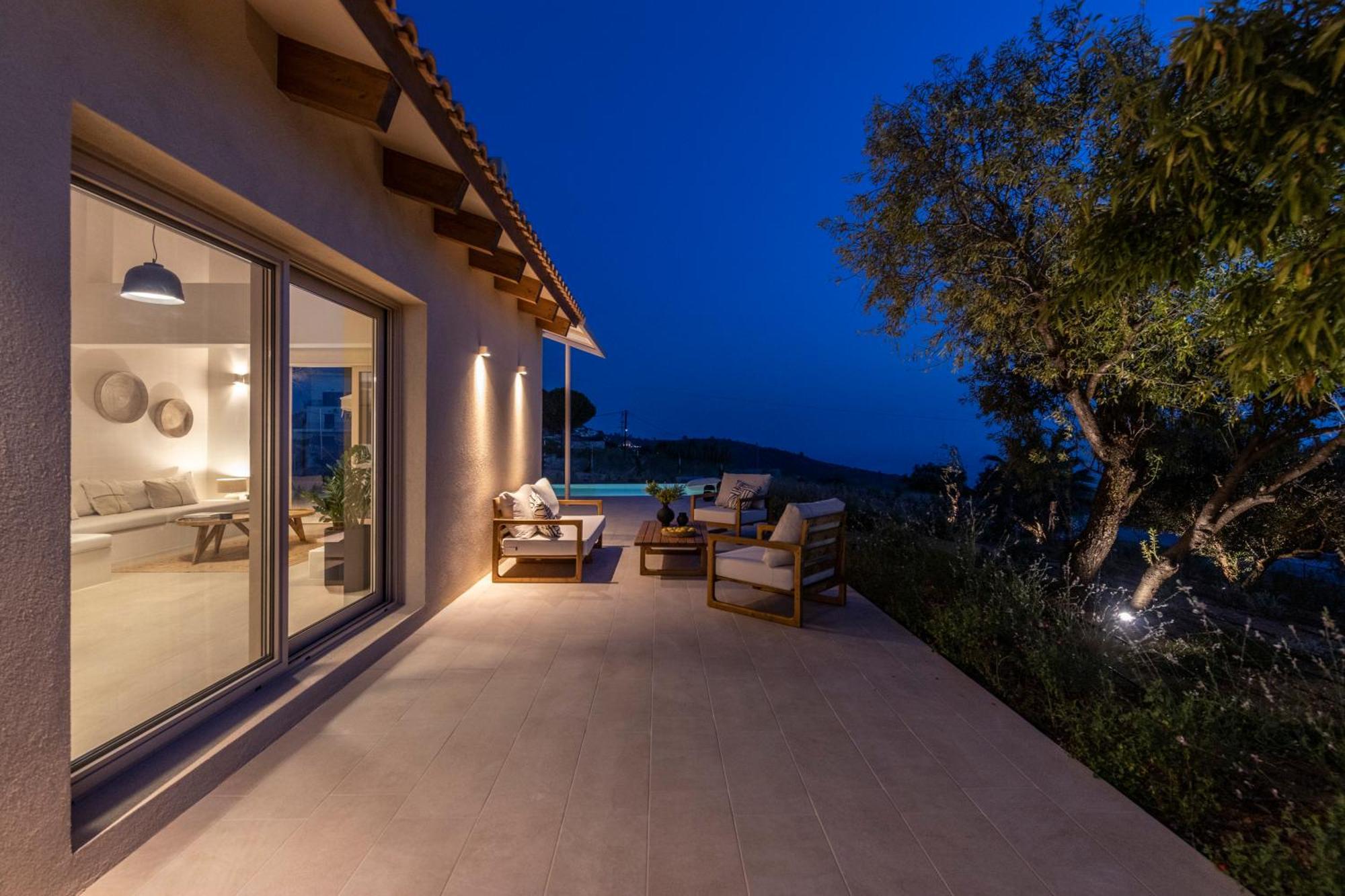Avertosia Luxury Villas 阿尔戈斯托利翁 外观 照片